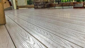 Calgary Deck Builders - composite Decking